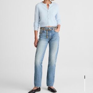 Light Wash Straight Leg Women’s Jeans